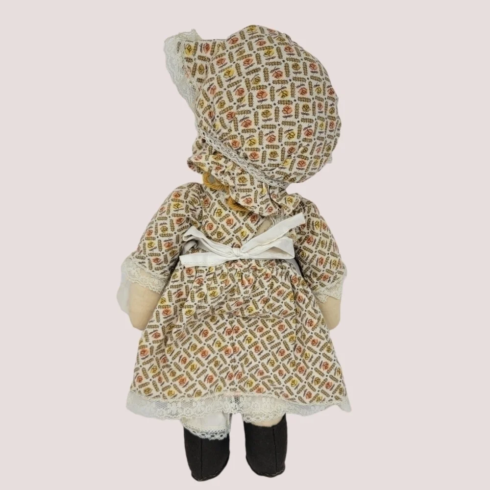 Vintage Country Grandma Doll Handmade Stitching Folkart T43